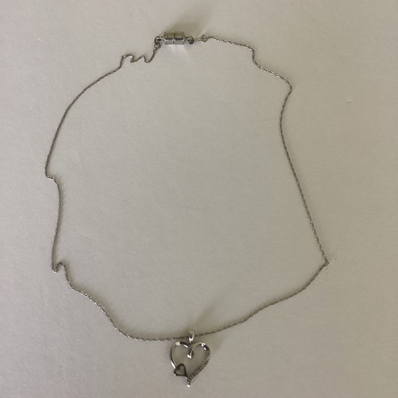 925 10K Silver Ribbon Infinity Heart Necklace Magnetic Closure - Picture 1 of 13